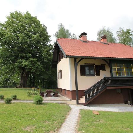 Holiday Home Winzerhaus Eva Spicnik Exterior photo